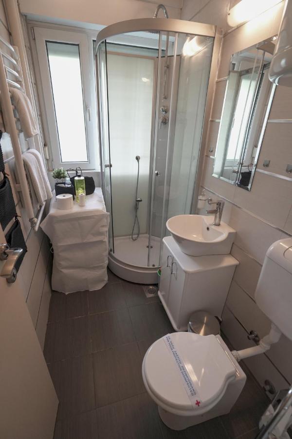 Apartamento Ratan Belgrado Exterior foto